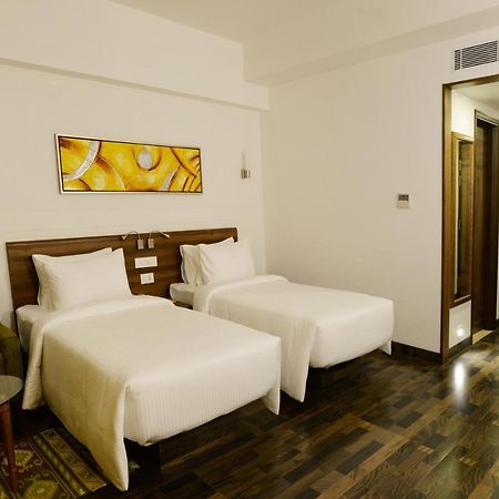 Lemon Tree Hotel Coimbatore Exterior foto