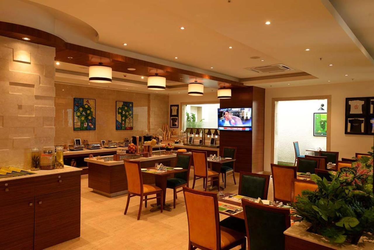 Lemon Tree Hotel Coimbatore Exterior foto