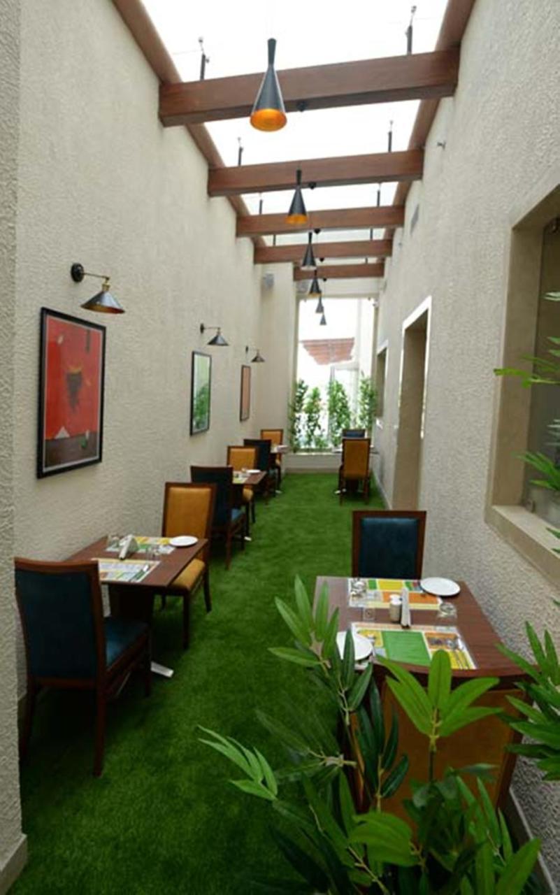 Lemon Tree Hotel Coimbatore Exterior foto